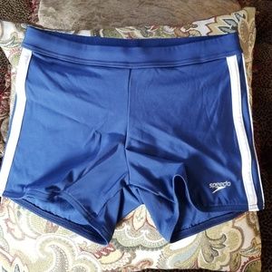 speedo shoreline square leg